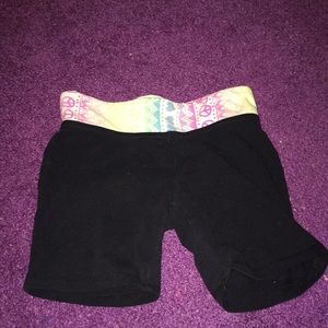 Black workout shorts for tweens